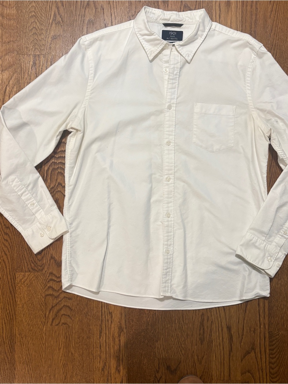 1901 Men's Classic White Long-Sleeve Button-Up Shirt